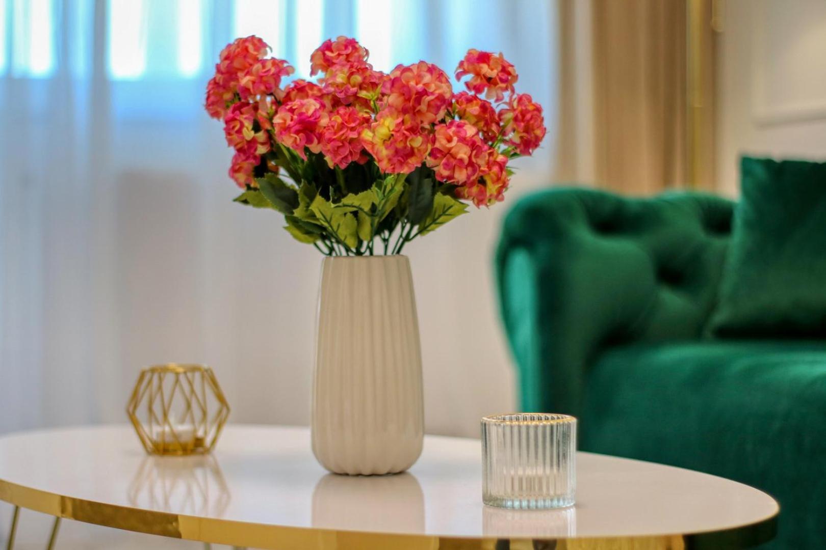 Cozyflat In The Central Arad Exterior photo